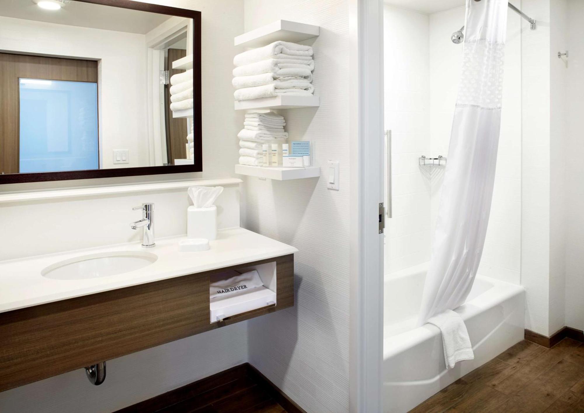 Hampton Inn & Suites Pittsburgh Airport South/Settlers Ridge Robinson Township Extérieur photo