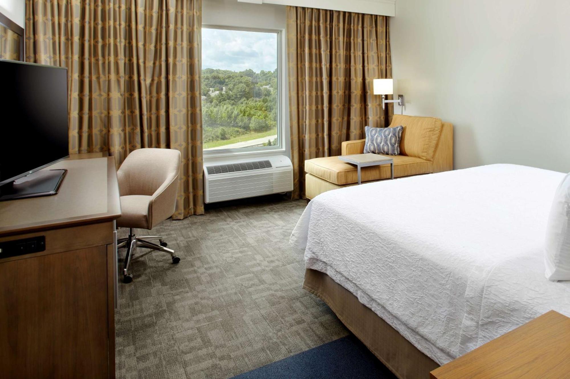 Hampton Inn & Suites Pittsburgh Airport South/Settlers Ridge Robinson Township Extérieur photo